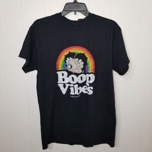 Betty Boop Vibes Tshirt Women's Size Medium Short Sleeve New
